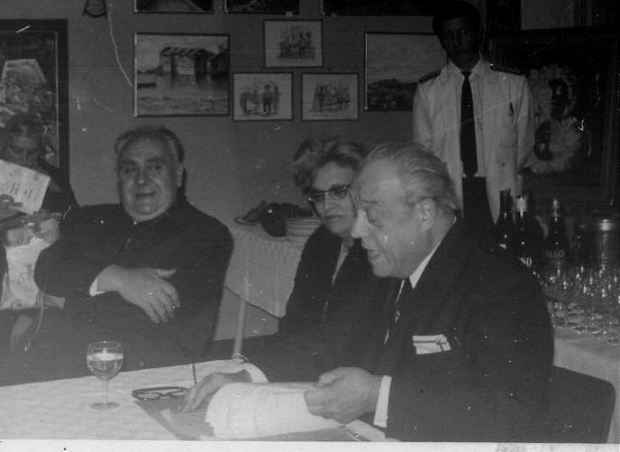 Picture of Georges Genin during a conference he gave on 20 Dember 1969 in Marseille to the les Amis du Thtre Lyrique for the introduction of his new 45 EP record