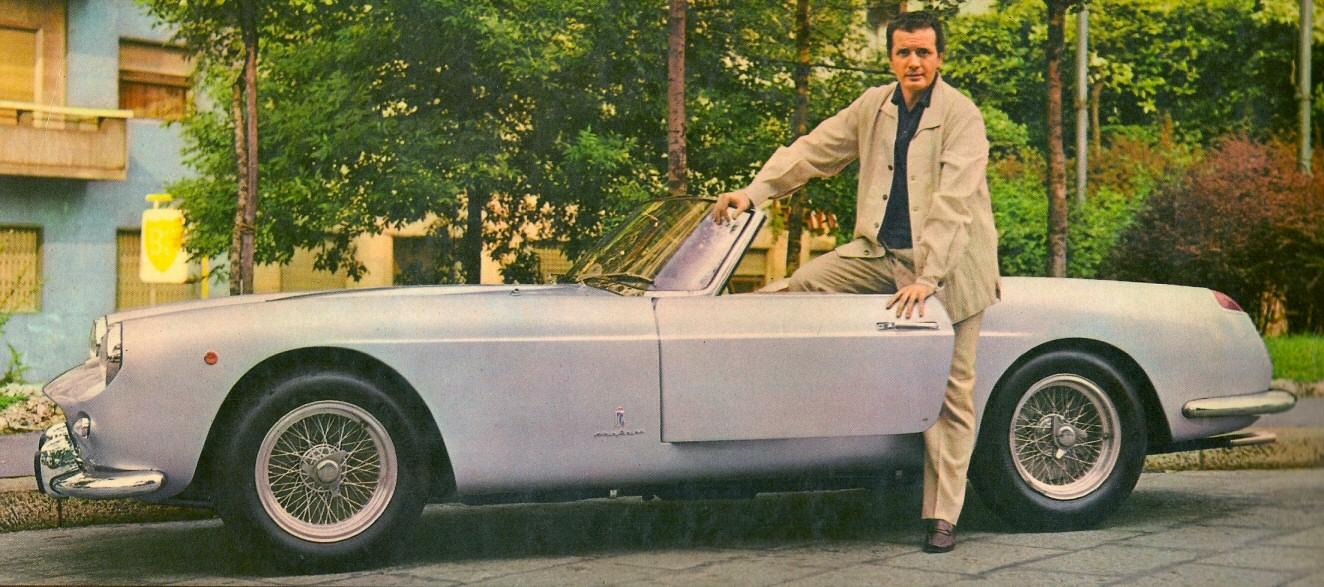 Picture of Franco Corelli with hus car
