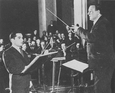 Picture of Tauber conducting Schmidt